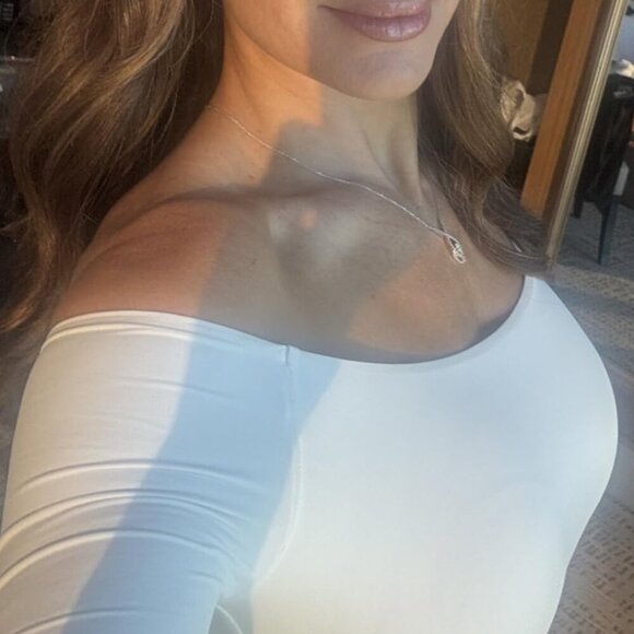 Women Off the Shoulder Long Sleeve White Bodysuit Double Lined Thong Bodysuit - Picture 7 of 9